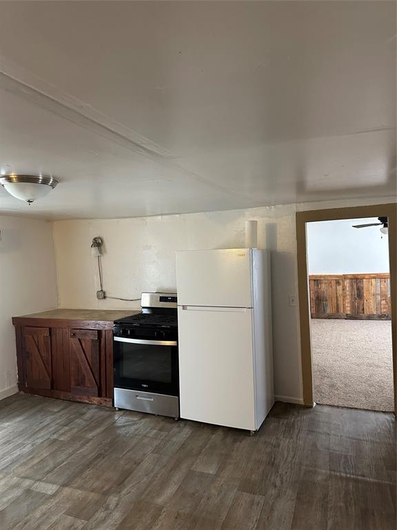 632 W Ayers Avenue Property Photo 7