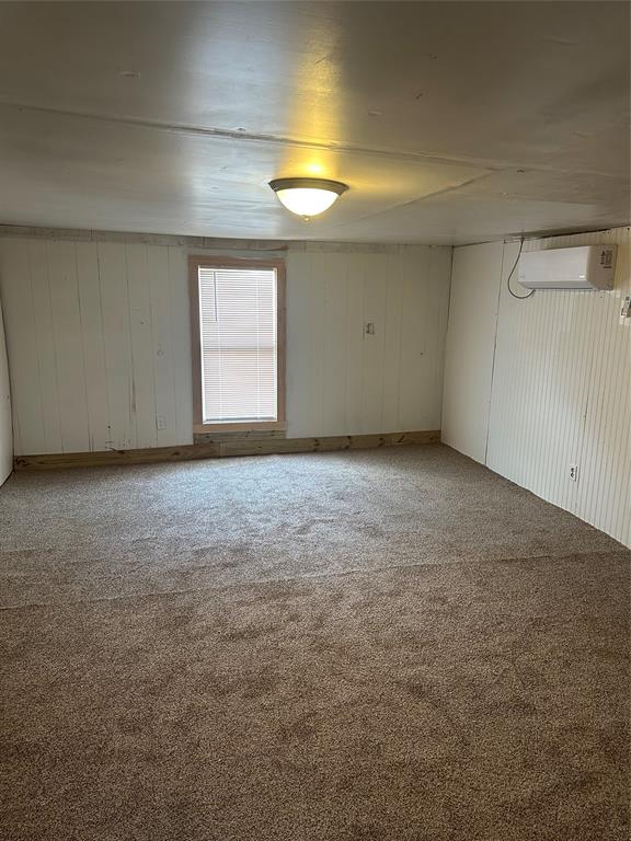 632 W Ayers Avenue Property Photo 8