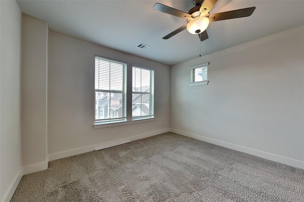 2727 Flowering Peach Lane Property Photo 7