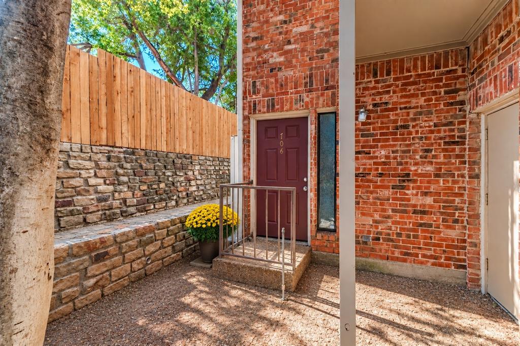 5619 Preston Oaks Road 706 Property Photo 1