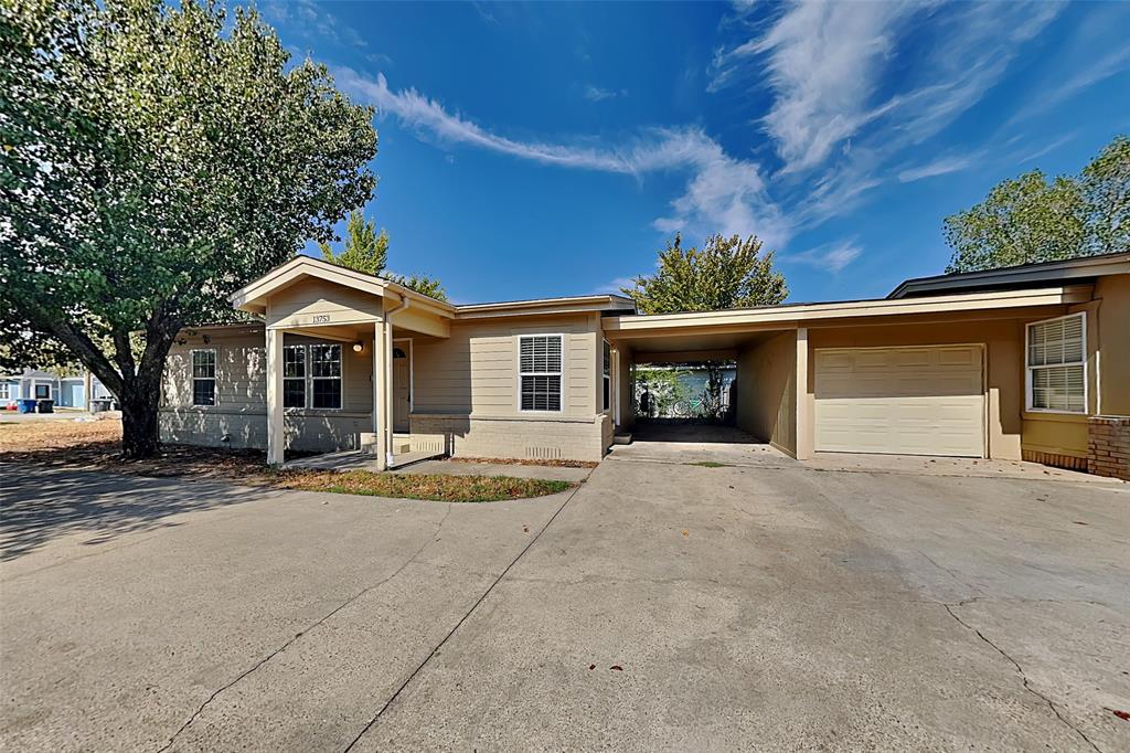 13753 Biggs Street Property Photo 1