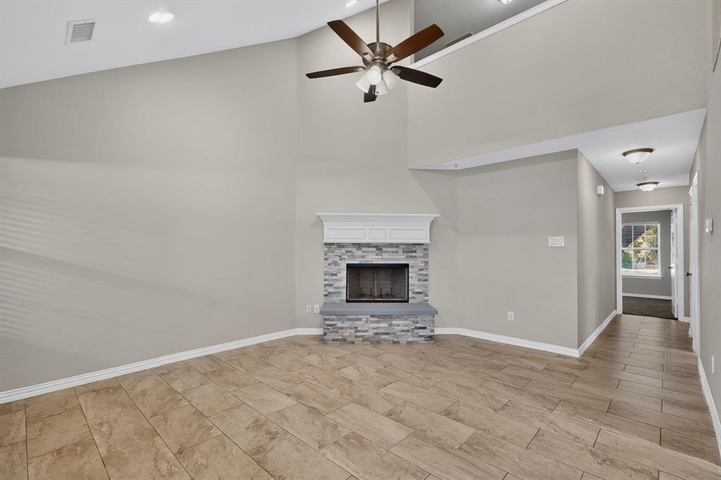 829 Summercreek Drive Property Photo 7