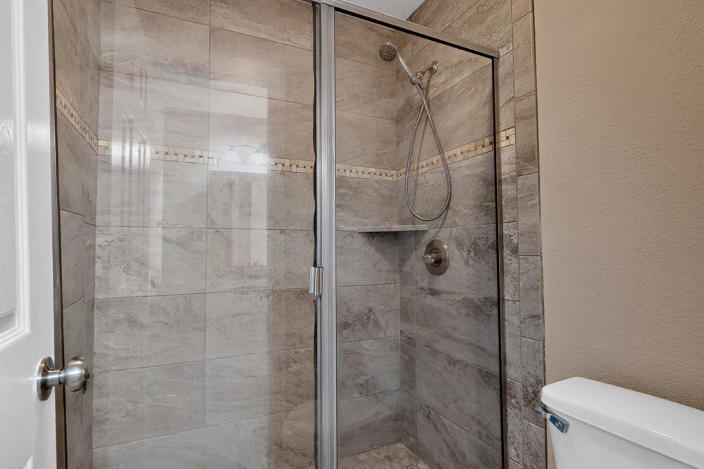 829 Summercreek Drive Property Photo 21