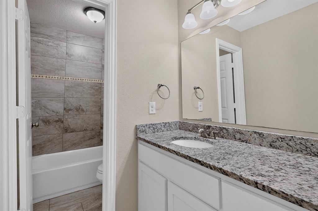 829 Summercreek Drive Property Photo 28