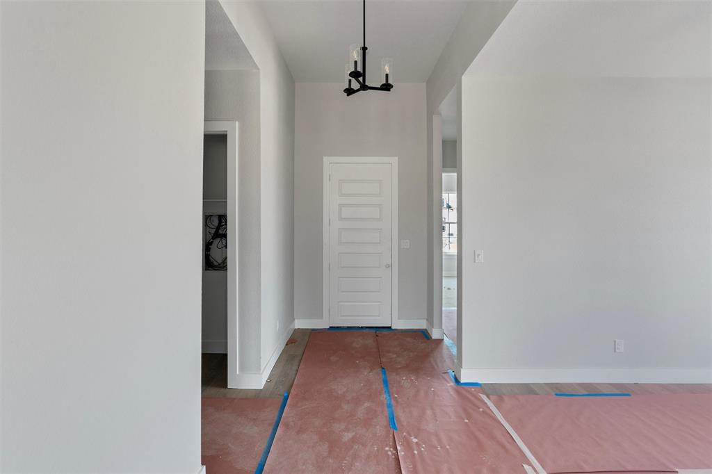 1312 Tahonta Drive Property Photo 2