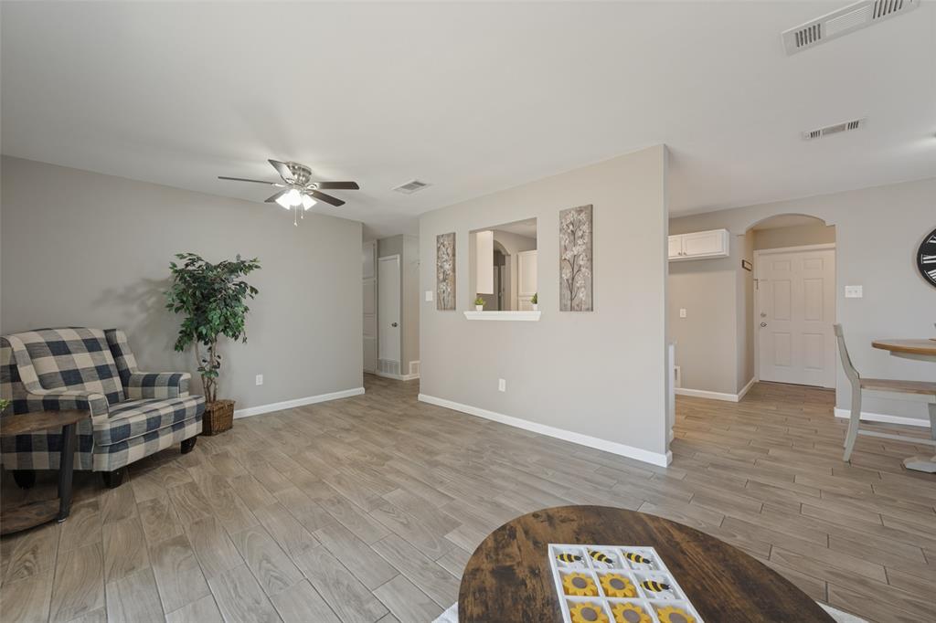 5909 Kary Lynn Drive Property Photo 4