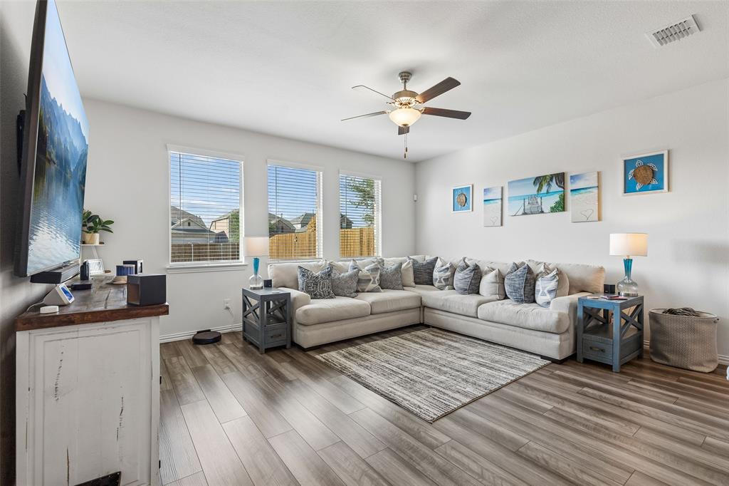 1218 Seurat Court Property Photo 11
