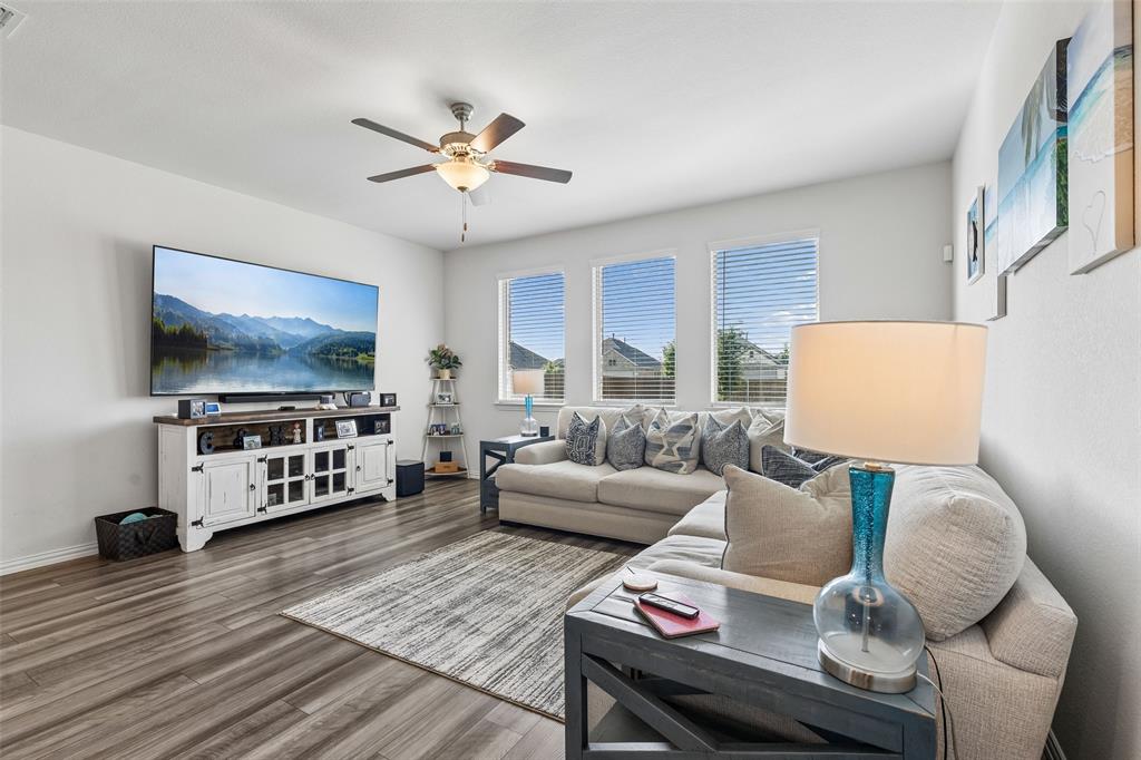 1218 Seurat Court Property Photo 12
