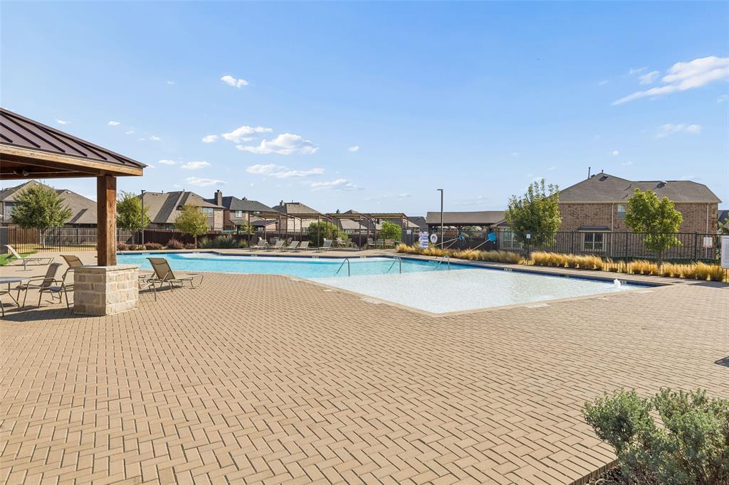 1218 Seurat Court Property Photo 29