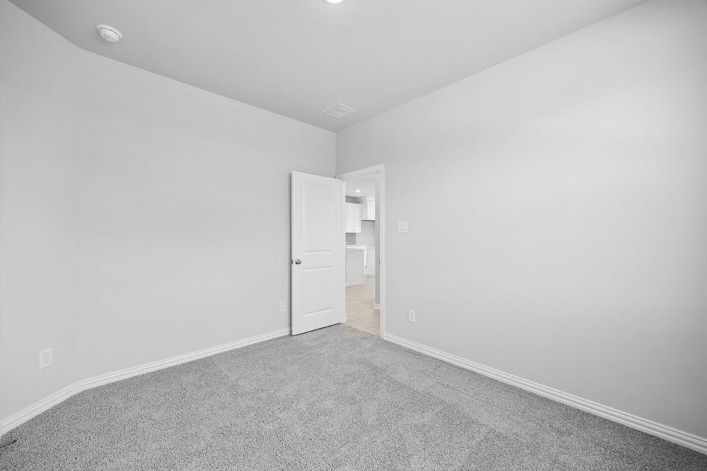 3817 Lakefield Drive Property Photo 19