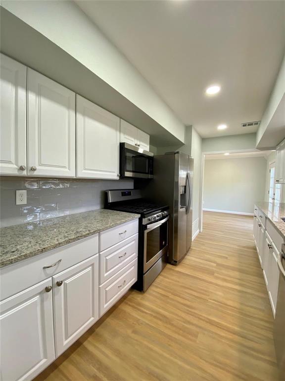 2859 Linhaven Drive Property Photo 3