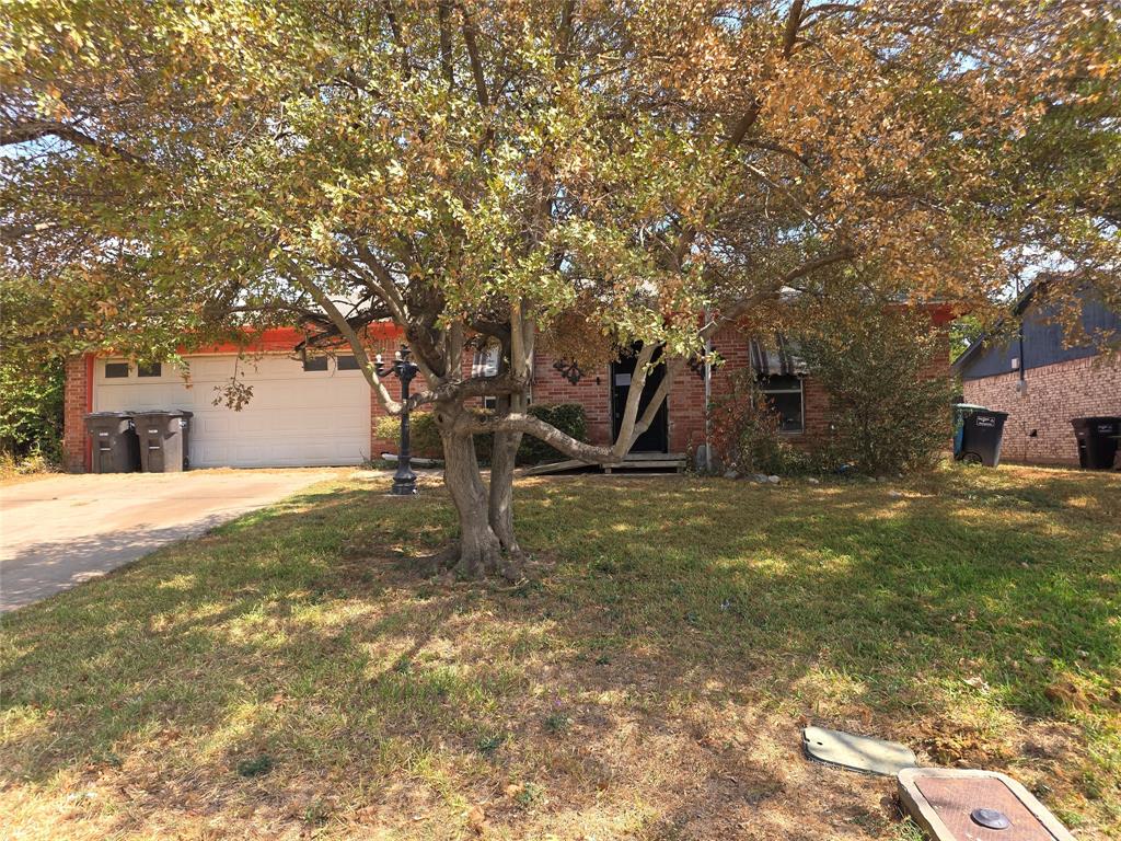 2001 Carverly Drive Property Photo 1