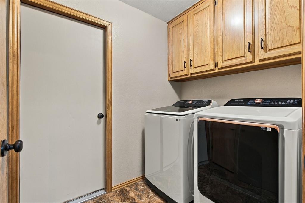 7101 Hazel Place Property Photo 25