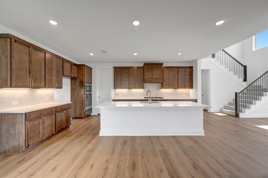 9916 Morning Cloak Drive Property Photo 13