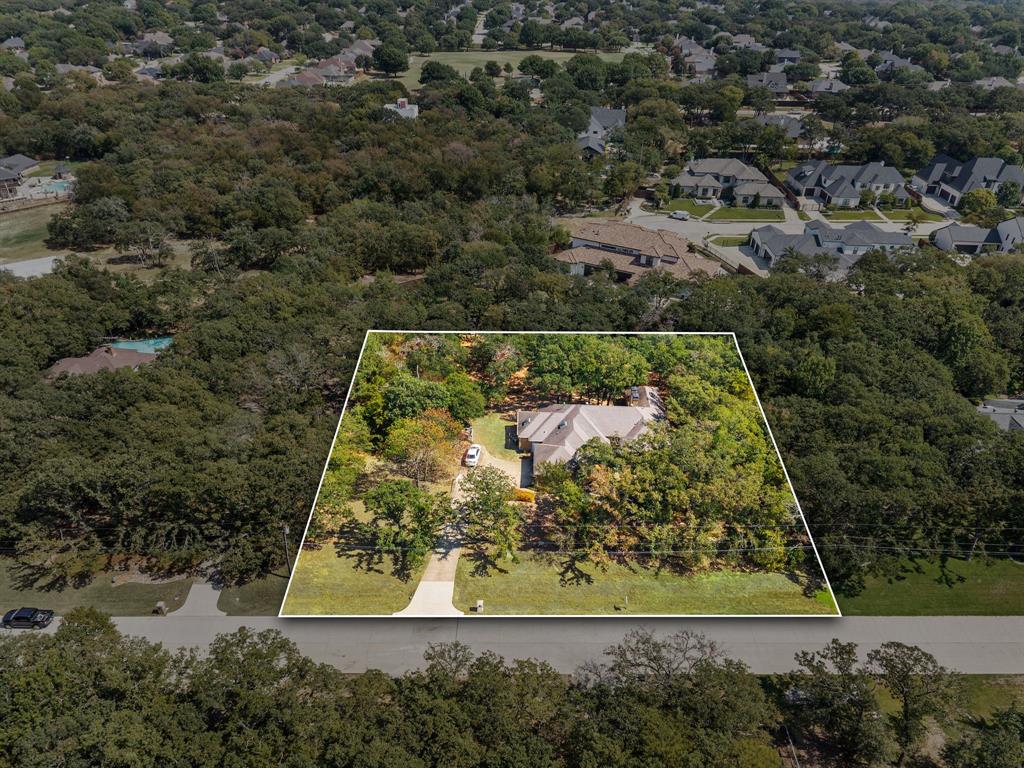 1653 Creekside Drive Property Photo 1