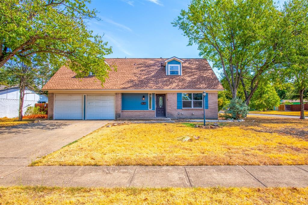 8708 Flicker Lane Property Photo 1