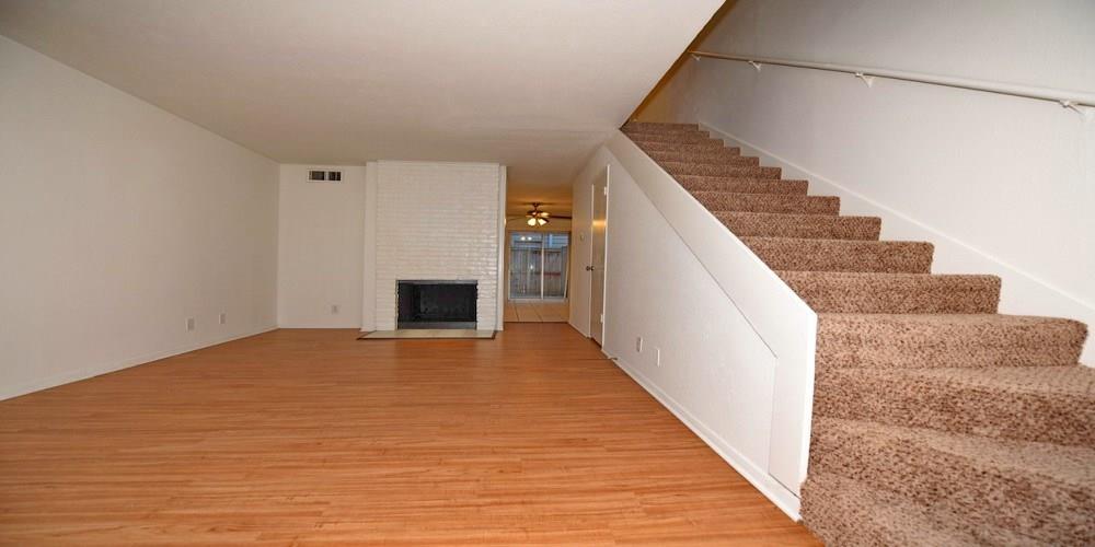 4033 Gilbert Avenue 103 Property Photo 6