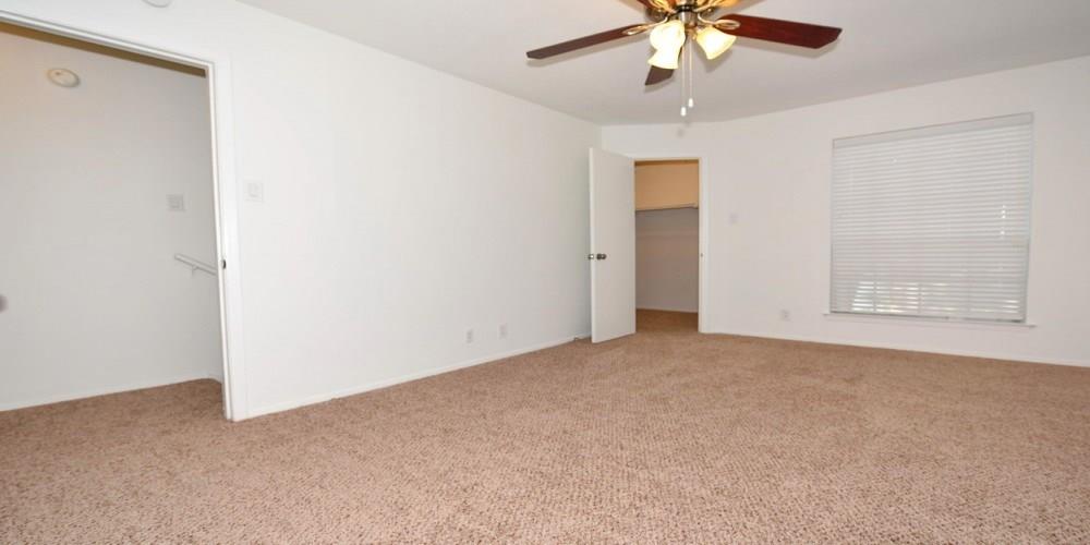 4033 Gilbert Avenue 103 Property Photo 9