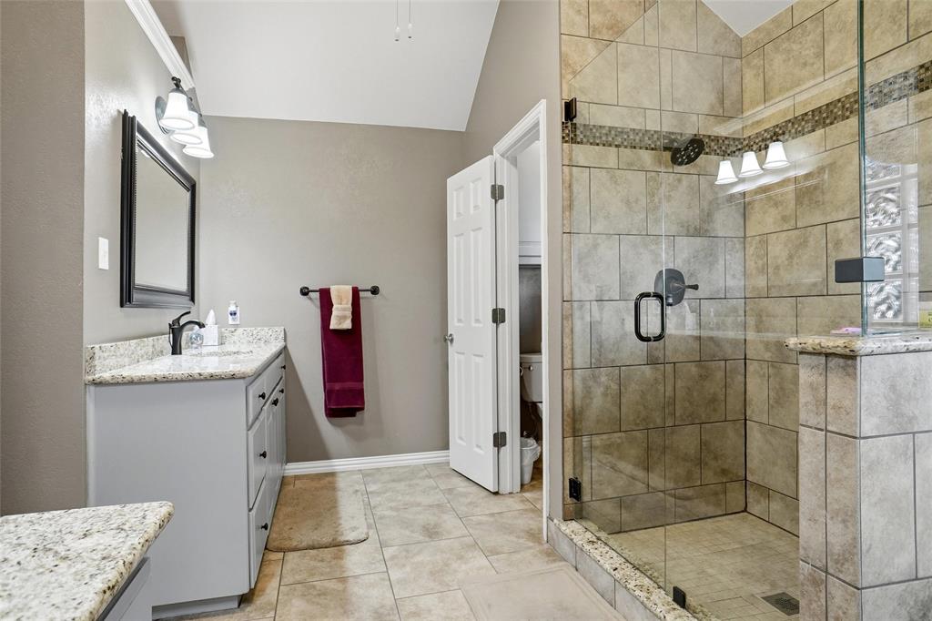 1703 Chretien Point Drive Property Photo 24