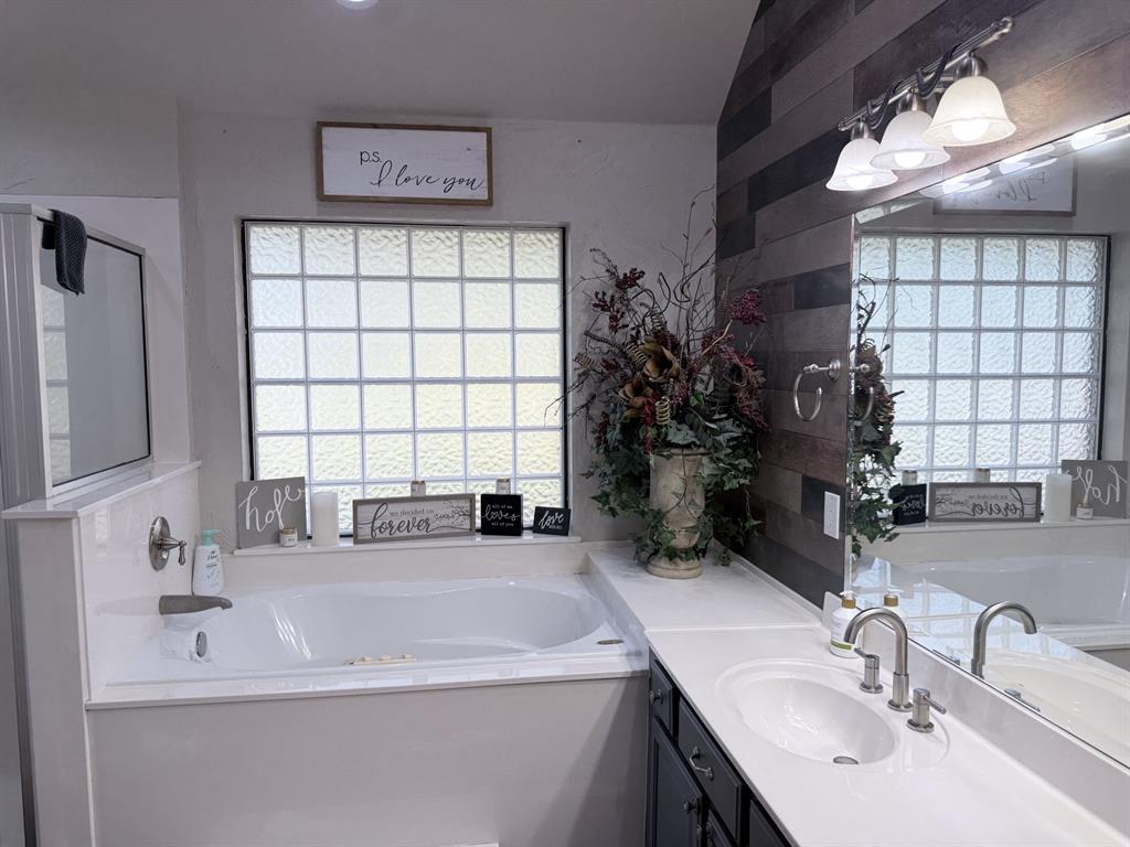 313 An County Road 2145 Property Photo 24