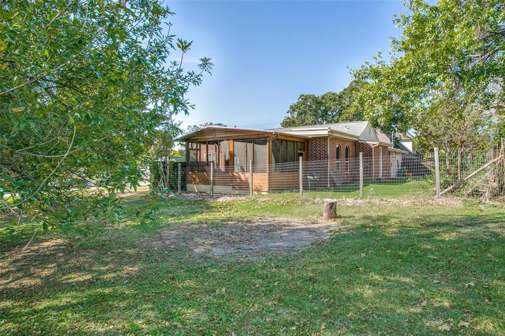 136 Sweet Street Property Photo 2