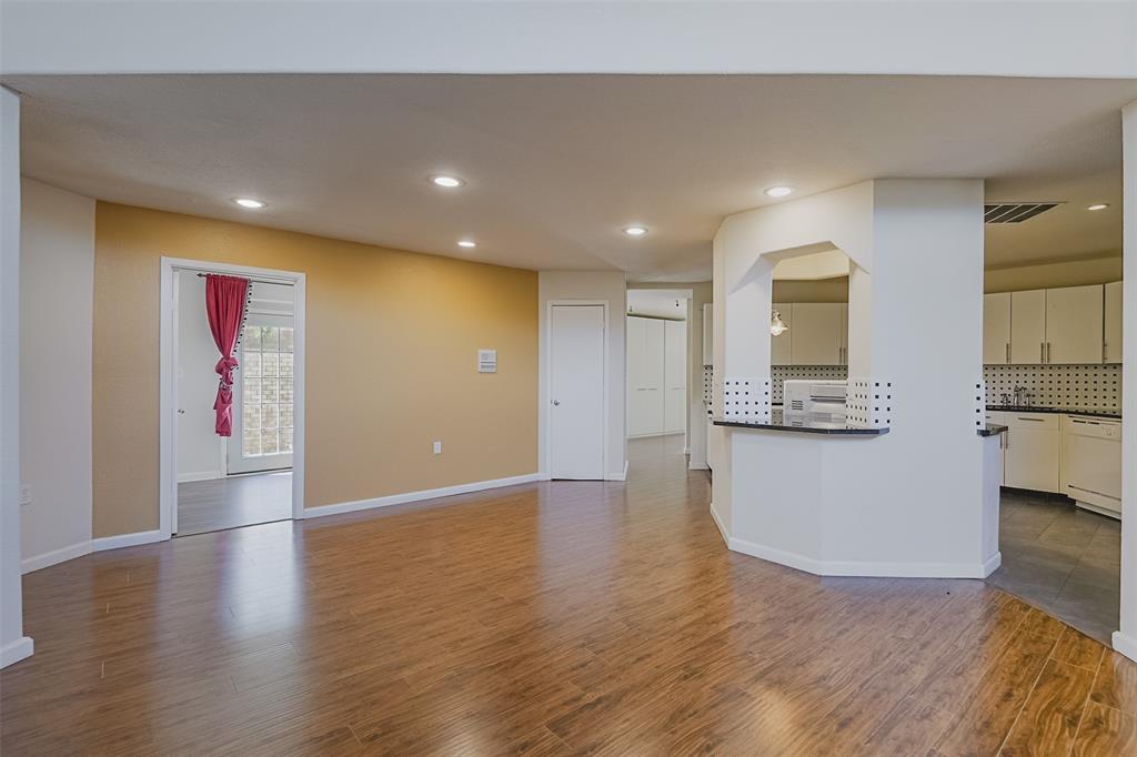 2210 Winter Sunday Way Property Photo 8