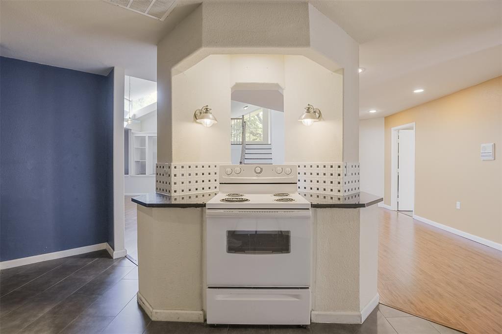 2210 Winter Sunday Way Property Photo 19