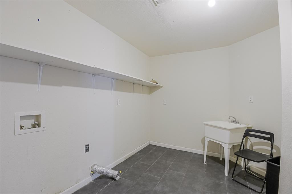 2210 Winter Sunday Way Property Photo 20
