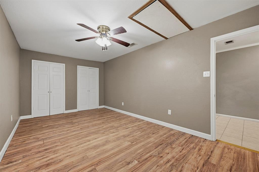 302 W Dexter Street Property Photo 11