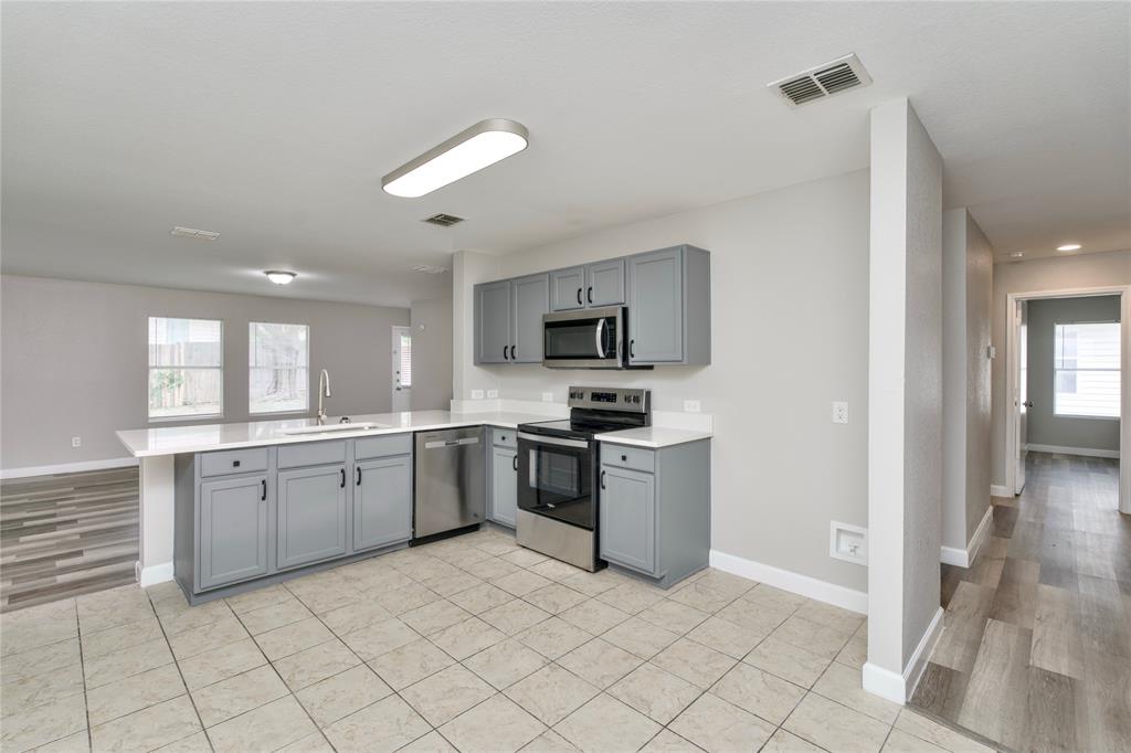 829 Santa Rosa Drive Property Photo 10