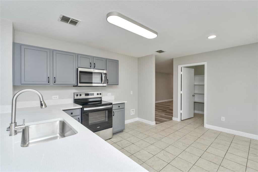 829 Santa Rosa Drive Property Photo 11