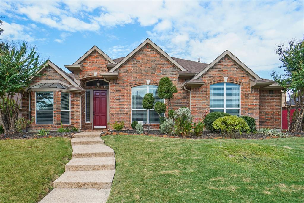 1828 Lacey Oak Lane Property Photo 1