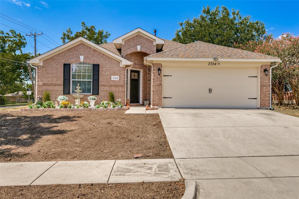3724 Chapin Court Property Photo 1