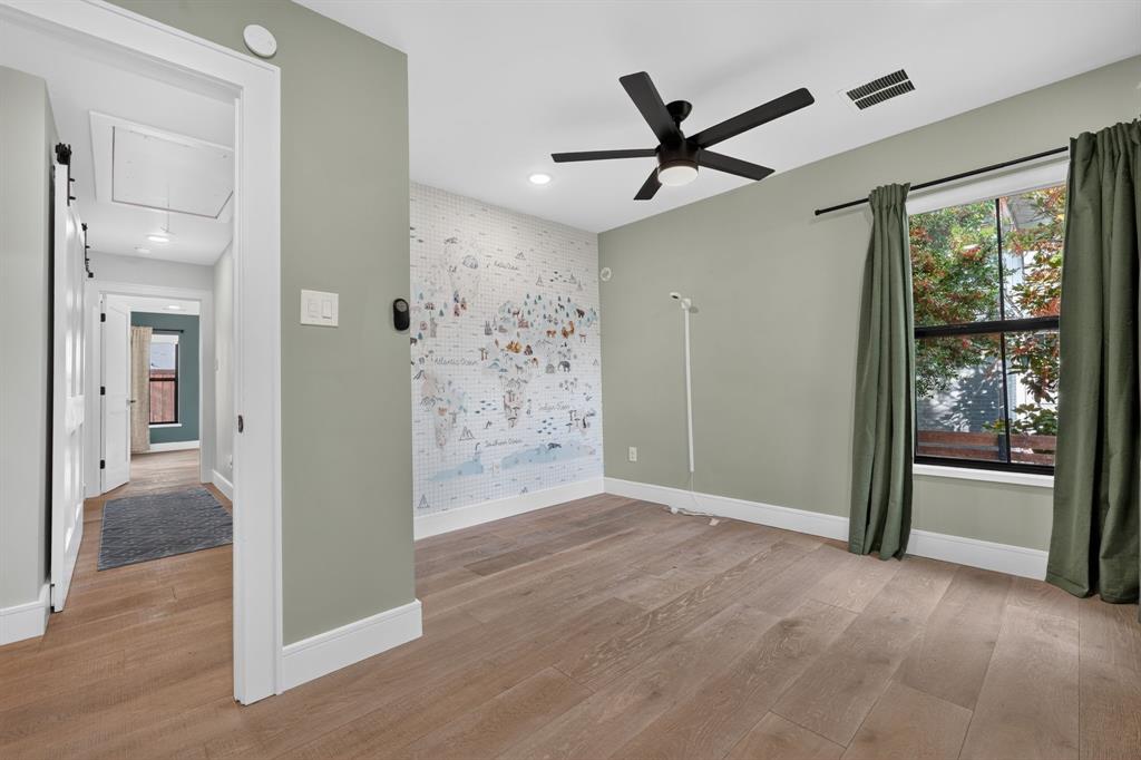 3911 Highgrove Drive Property Photo 24