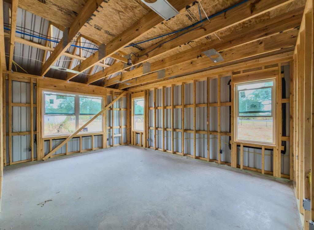 933 Hcr 2224 Property Photo 6
