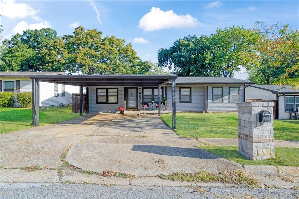 1721 Ridgewood Road Property Photo 1