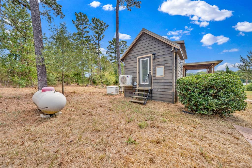 128 County Road 4849 Property Photo 24