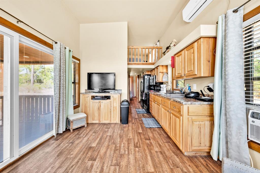 128 County Road 4849 Property Photo 29