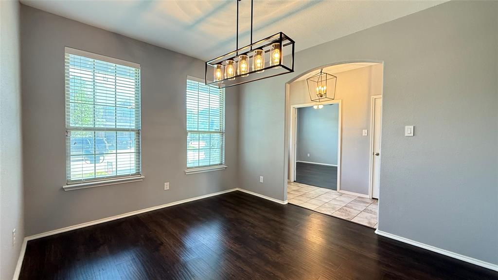 1009 Bruni Court Property Photo 2