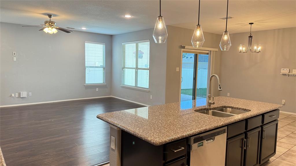 1009 Bruni Court Property Photo 10