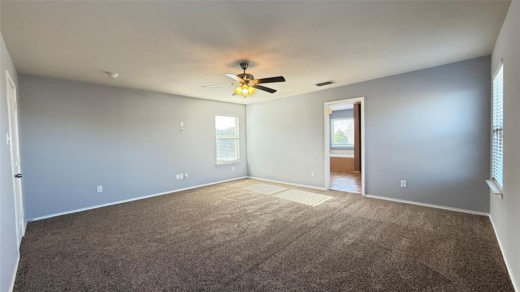 1009 Bruni Court Property Photo 21