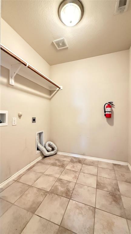 1009 Bruni Court Property Photo 25