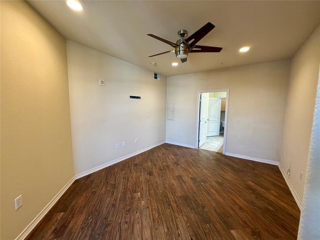 330 Las Colinas Boulevard 1006 Property Photo 12