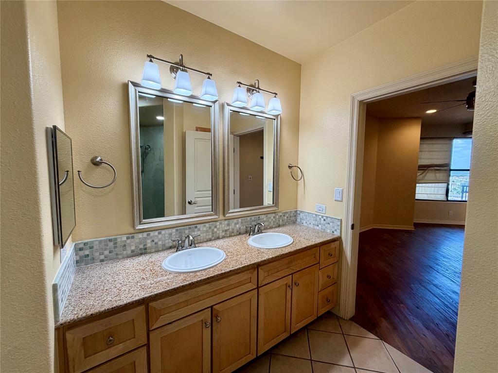 330 Las Colinas Boulevard 1006 Property Photo 15