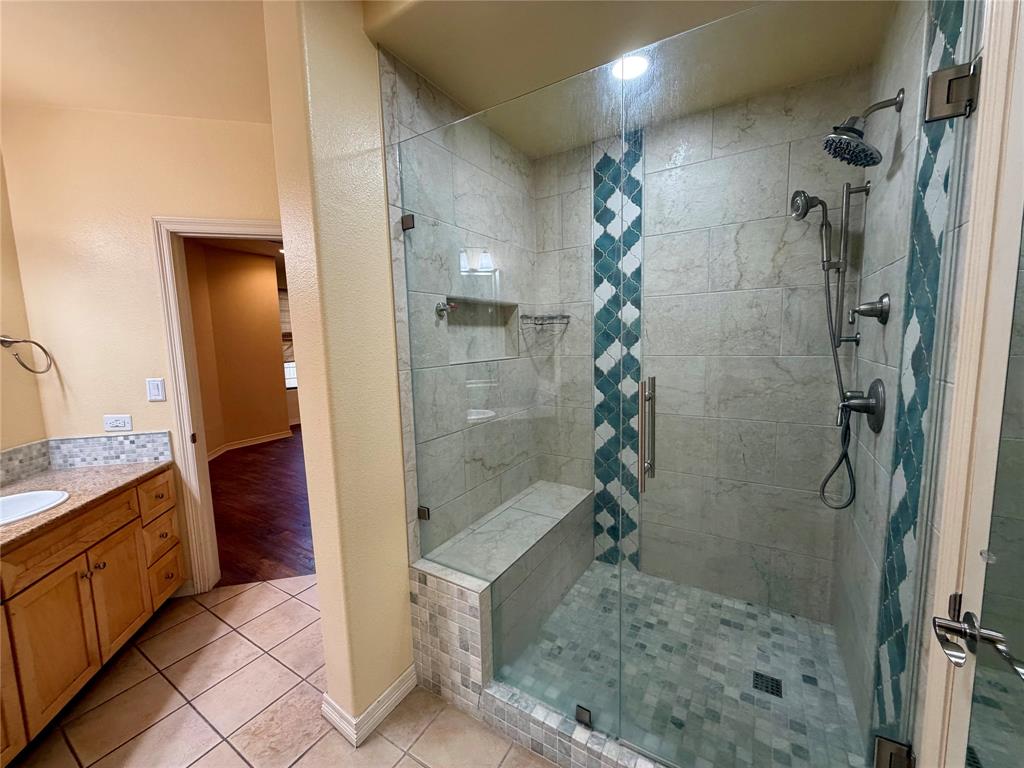330 Las Colinas Boulevard 1006 Property Photo 16