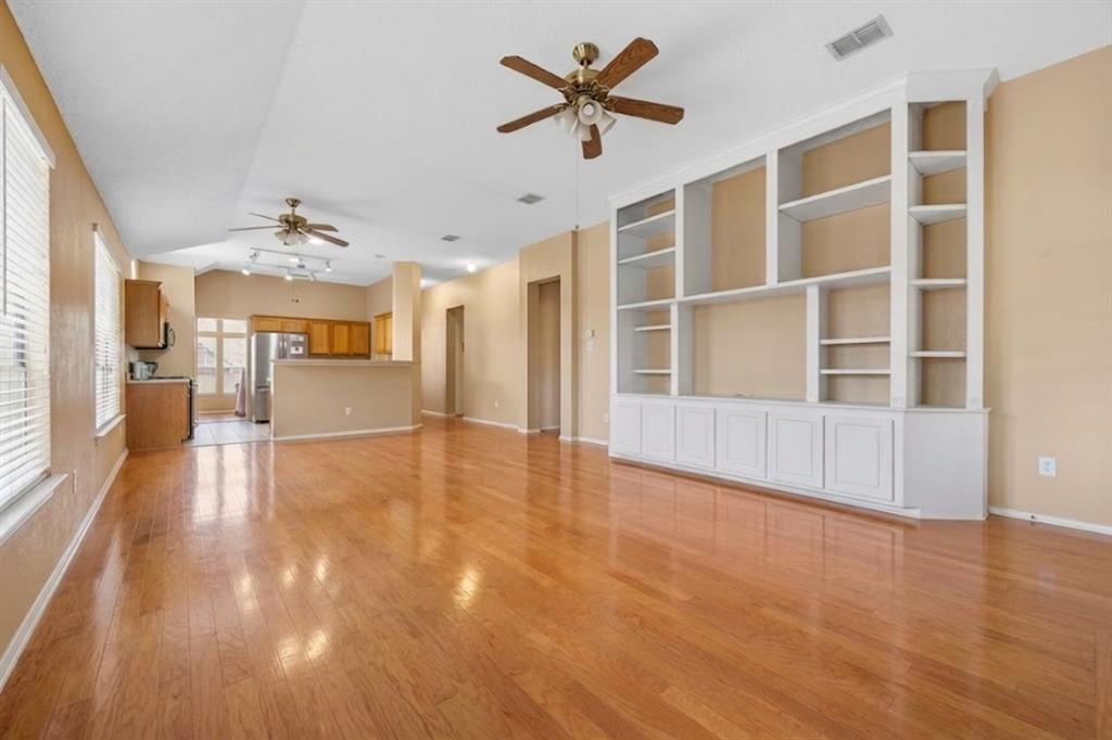 6712 Braeview Drive Property Photo 7