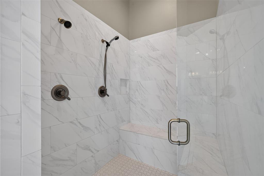 443 Oakwood Trace Court Property Photo 18