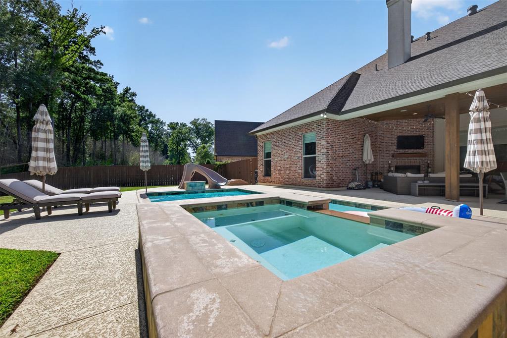 443 Oakwood Trace Court Property Photo 30