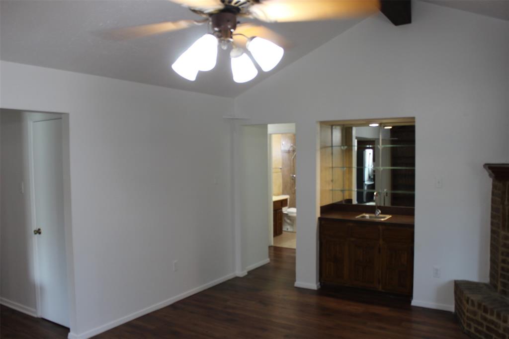 8780 Kimberly Lane Property Photo 4
