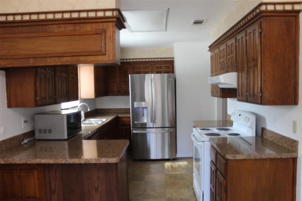 8780 Kimberly Lane Property Photo 8